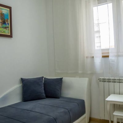 Vermietung einer hellen 3-Zimmer-Wohnung, 70 m², Belgrad, Serbien